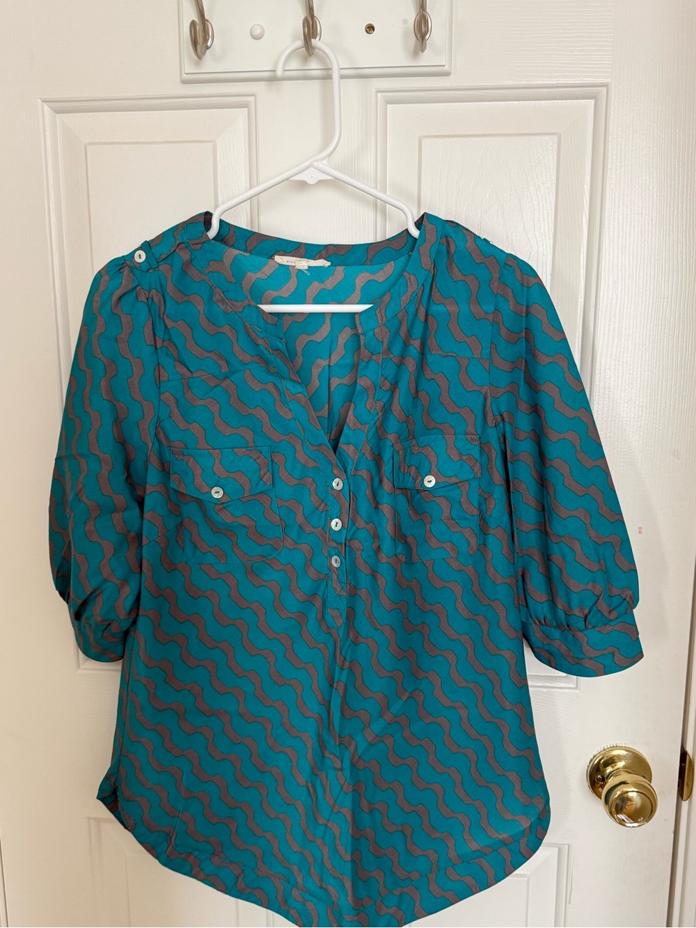41 Hawthorn Teal and Brown Wave-Print Henley Blouse